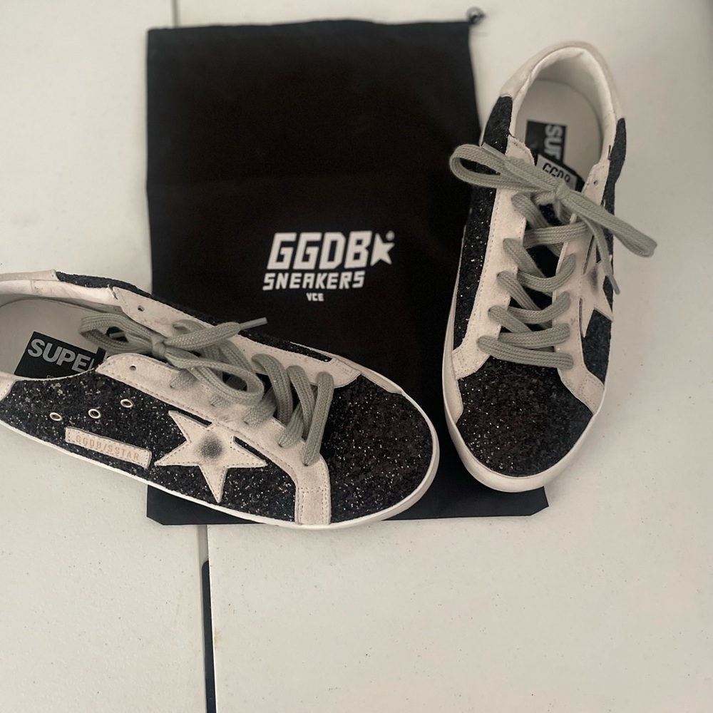 Golden Goose!!! New with bag!!!! Size 11 (42)!!! Black sparkles!!